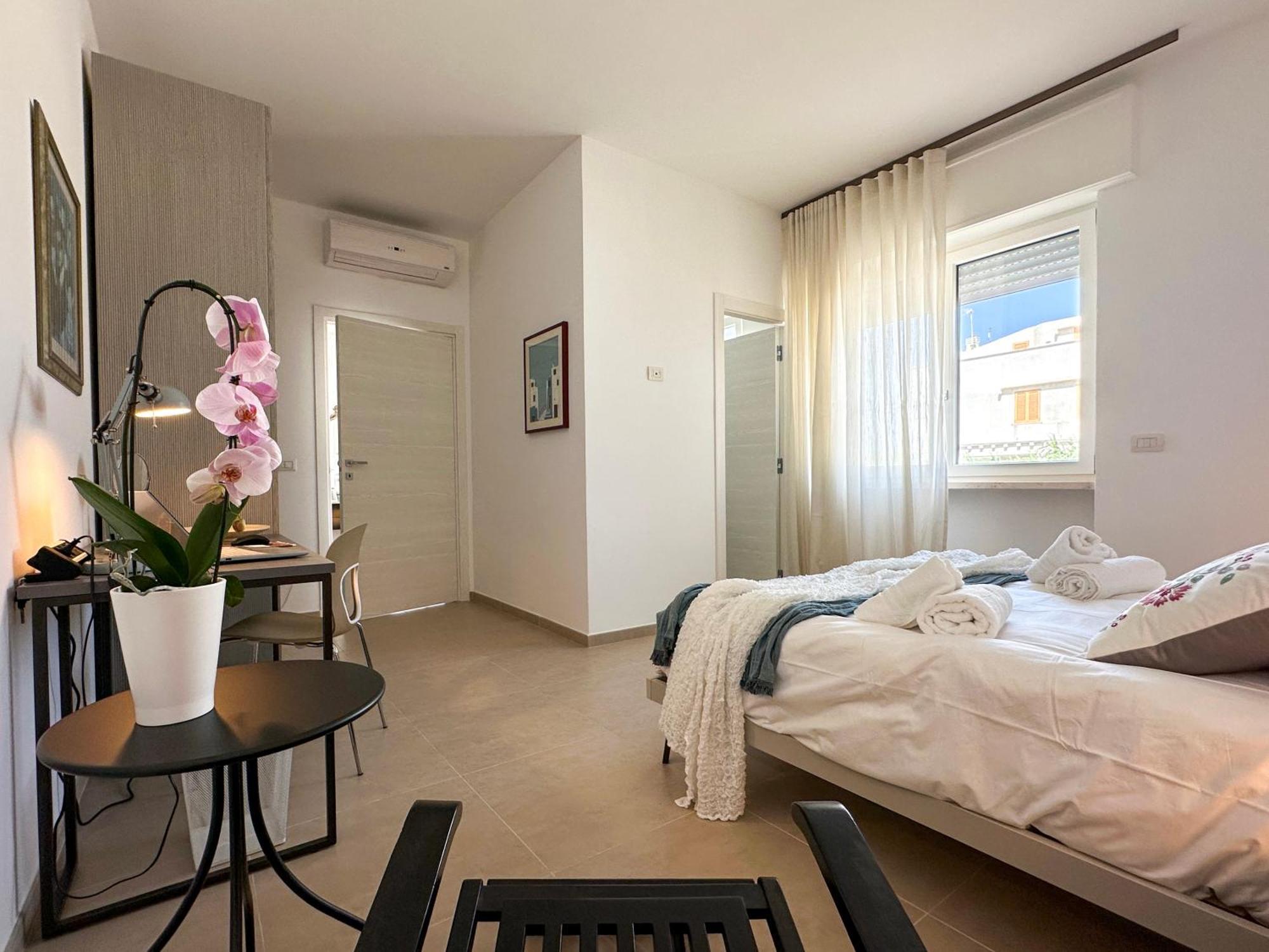 برينديسي Flowing House المظهر الخارجي الصورة
